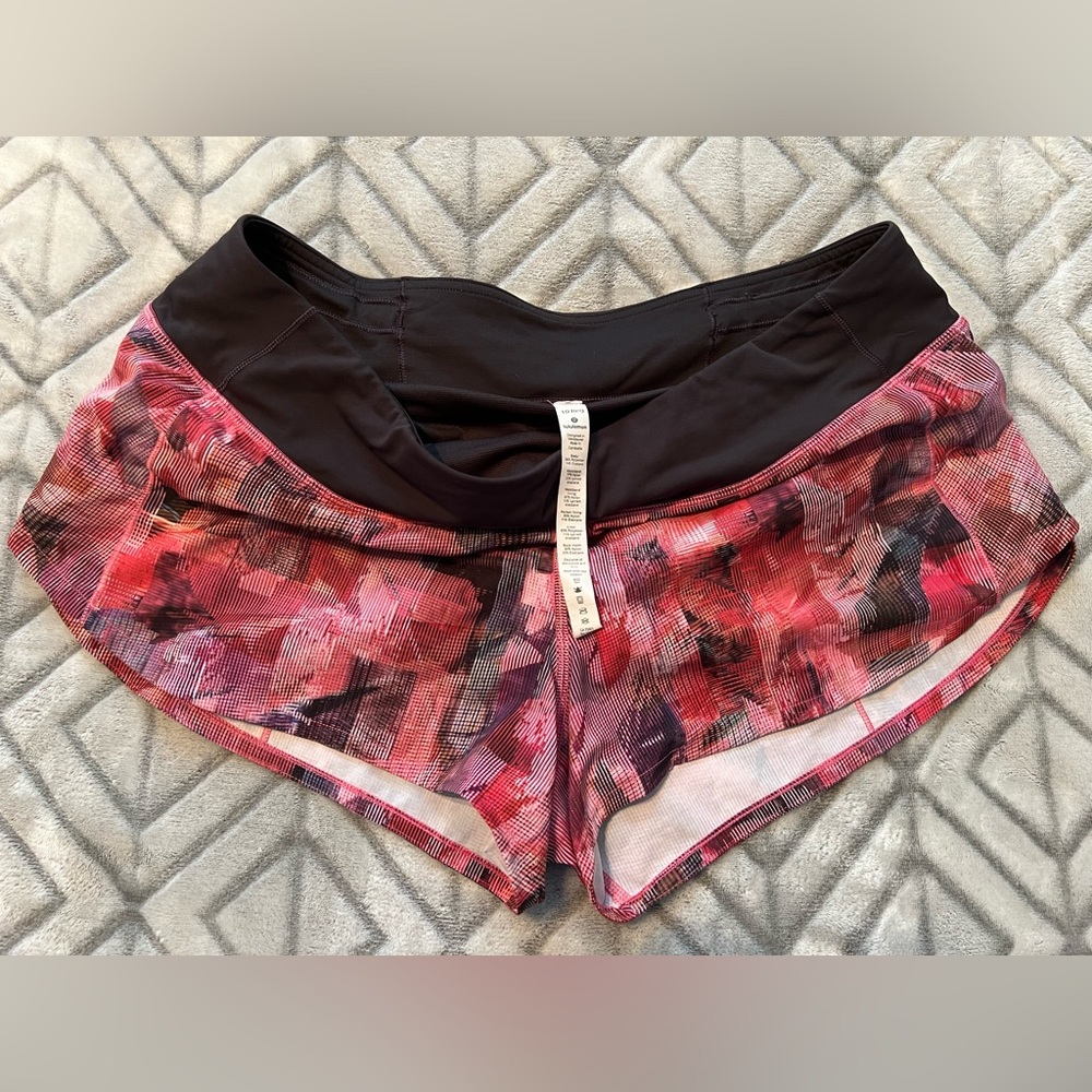 Lululemon shorts- size 10